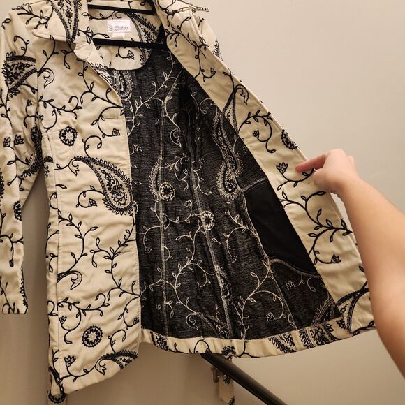VTG 3 Sisters Women's M Embroidered Floral Paisley Tapestry Jacket Pea Coat - Picture 9 of 10
